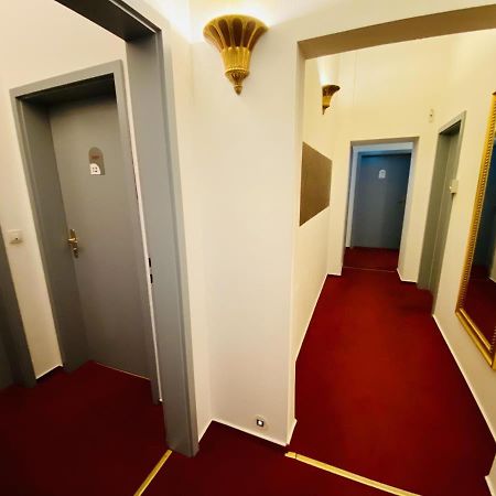 Doppelzimmer Humidor, Direkt Am Alten Strom ロストック エクステリア 写真