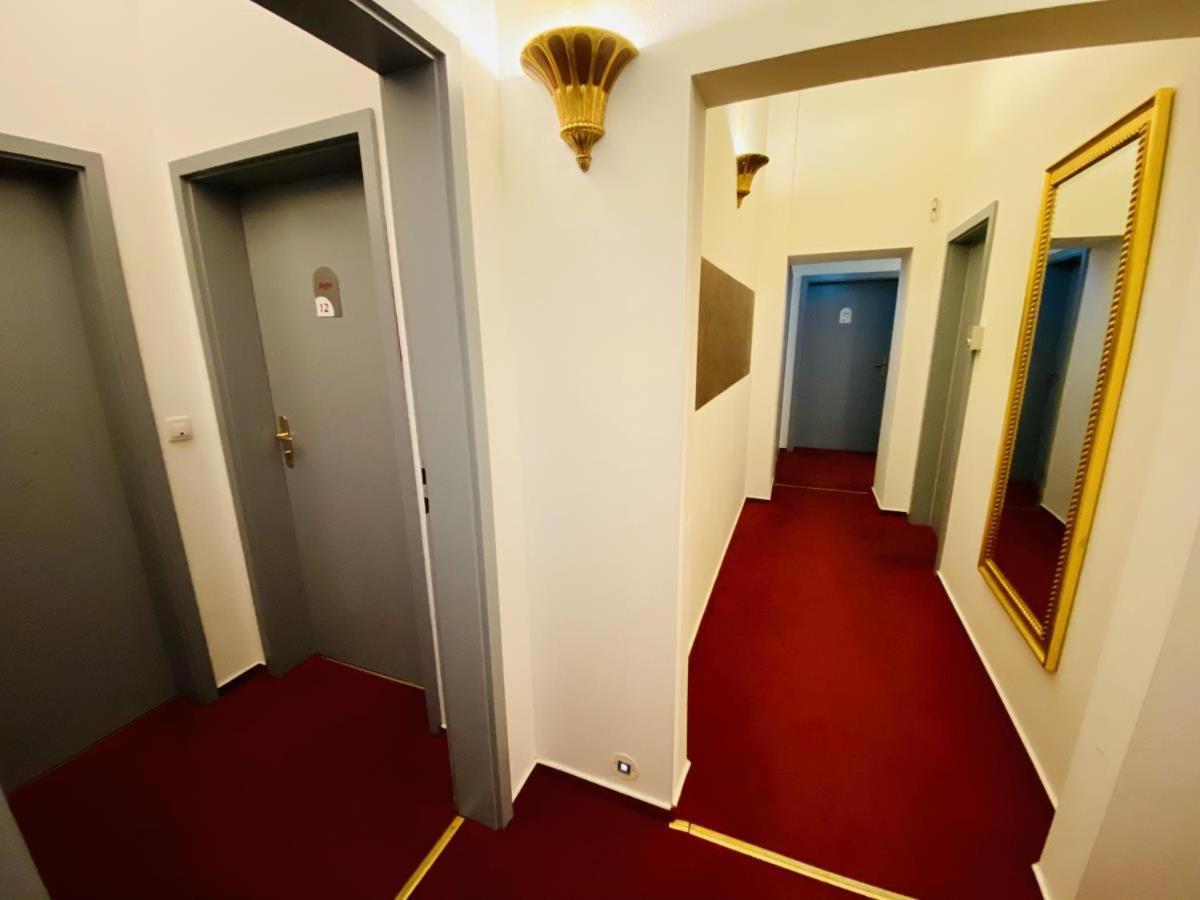 Doppelzimmer Humidor, Direkt Am Alten Strom ロストック エクステリア 写真