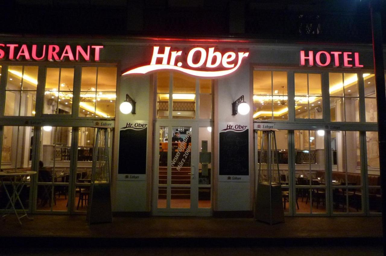 Doppelzimmer Humidor, Direkt Am Alten Strom ロストック エクステリア 写真